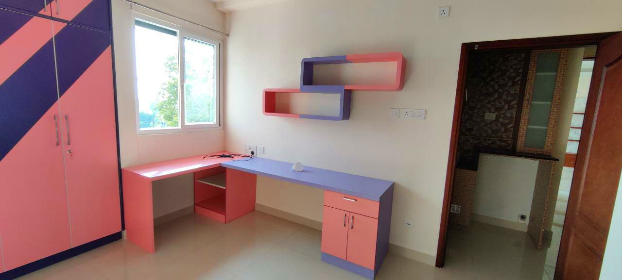Modern study room design